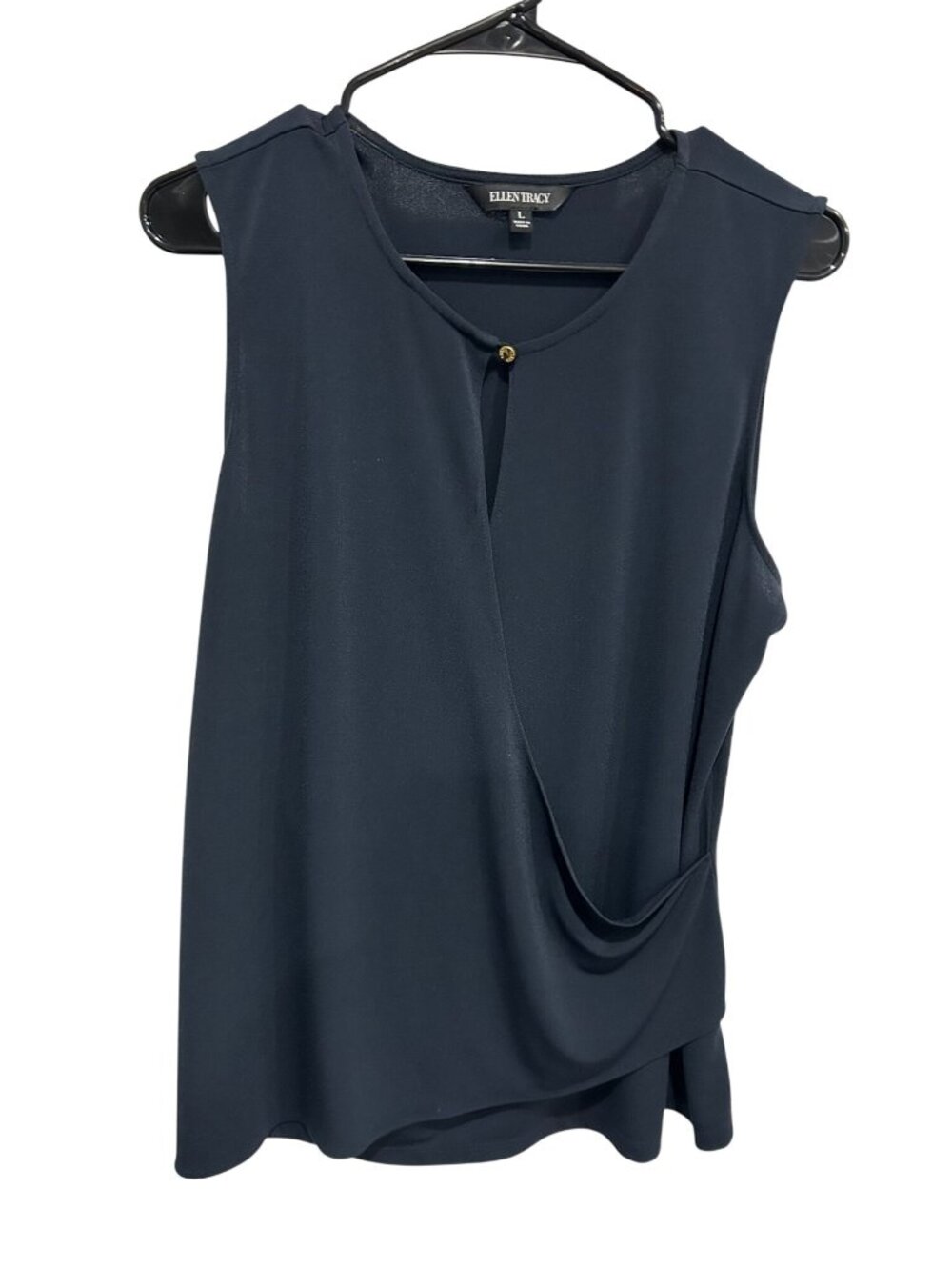 Ellen Tracy Navy Sleeveless Drape Top Size L Keyhole Gold Button Quiet Luxury